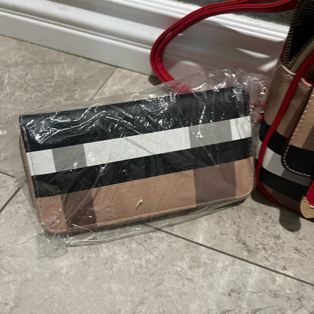 Cute Mini Backpack - Picture 4 of 5